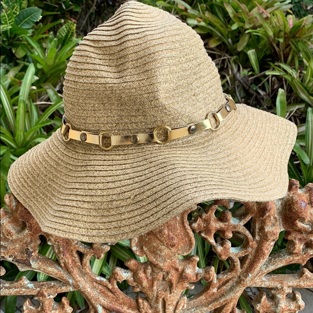 Beige and Gold Straw Sun Hat